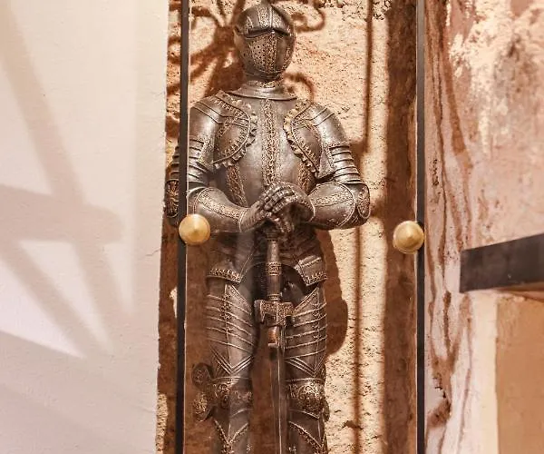 Medieval Estiva Lejlighed